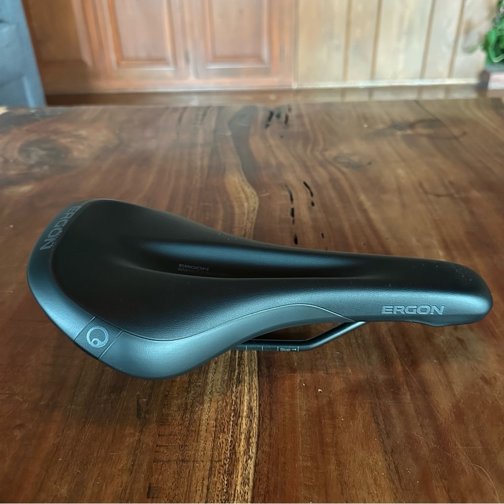 ERGON SM10 E mountain bike saddle